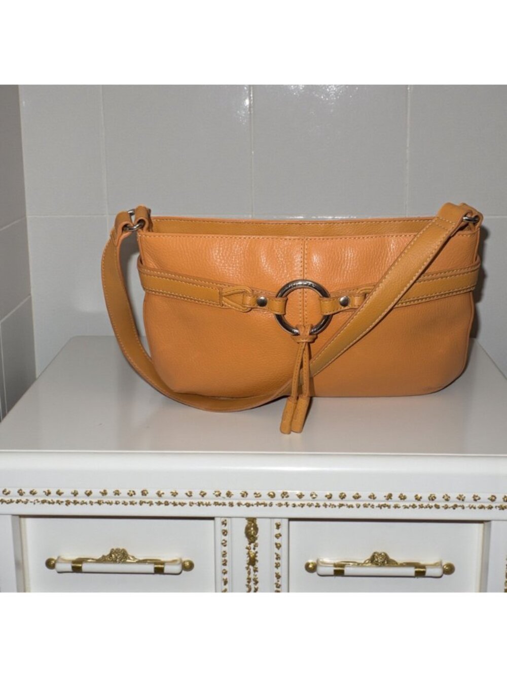 The Sak Shoulder Bag Tan Pebbled Leather Silver Ring Tassel Accents Top Zip Boho - Picture 3 of 9